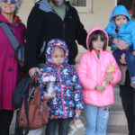 İki çocuklu çift, bir çocuğun hayatına dokunmak için koruyucu aile oldu