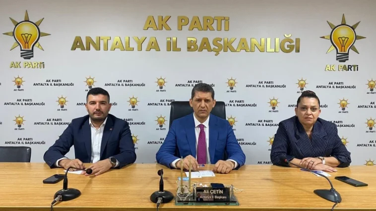 AK Parti'nin Antalya'da 279 bin 232 üyesi var