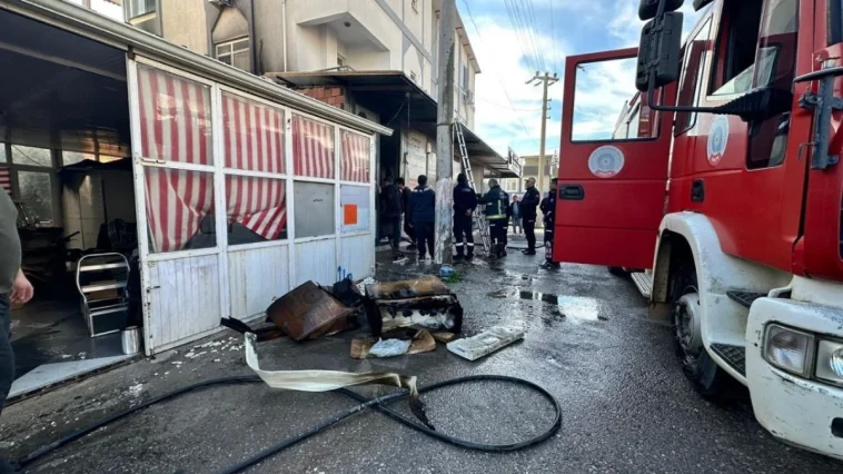 Aksu'da korkutan iş yeri yangını
