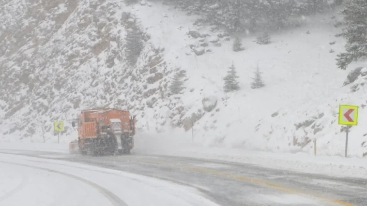 Alacabel beyaza büründü