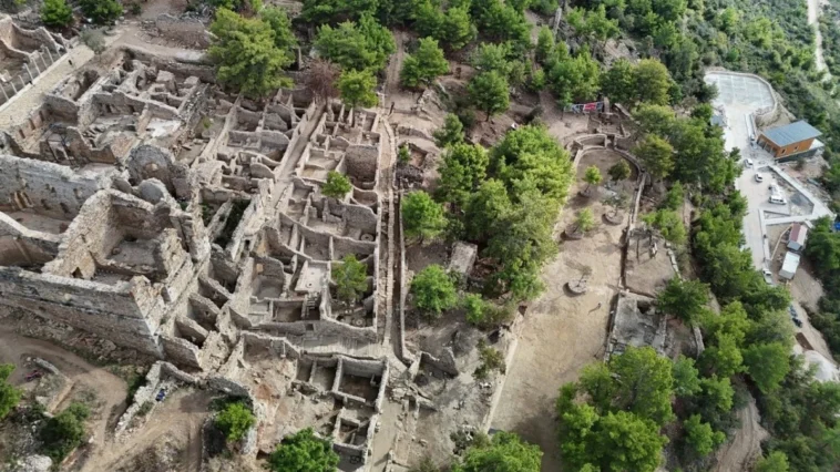 ALKÜ’den uluslararası arkeoloji başarısı