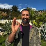 Antalya'da camgöz köpek balığını dalgıçlar kurtardı