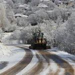 Antalya'nın yüksek kesimlerinde karla mücadele çalışması