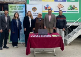 Çevre Dostu Çiftçi Kart Projesi pazarlarda tanıtıldı