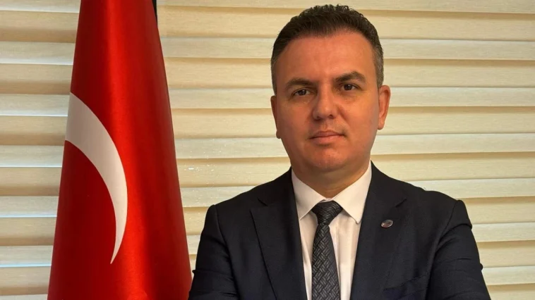 EMO Antalya Şubesi 'Başkan Tat'la devam' dedi