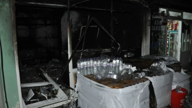 Gazipaşa’da mahalle muhtarlığı küle döndü