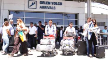 RUSYA'DAN YURTDIŞI TURLARI NE KADAR UCUZLADI?