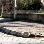 TURİZMİN PARLAYAN YILDIZINDA 'YOL' AYIBI: KEMER SOKAKLARI PATATES TARLASINA DÖNDÜ!