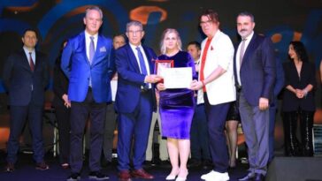 LİMAK CYPRUS AİLESİ PERSONEL BALOSUNDA BİR ARAYA GELDİ