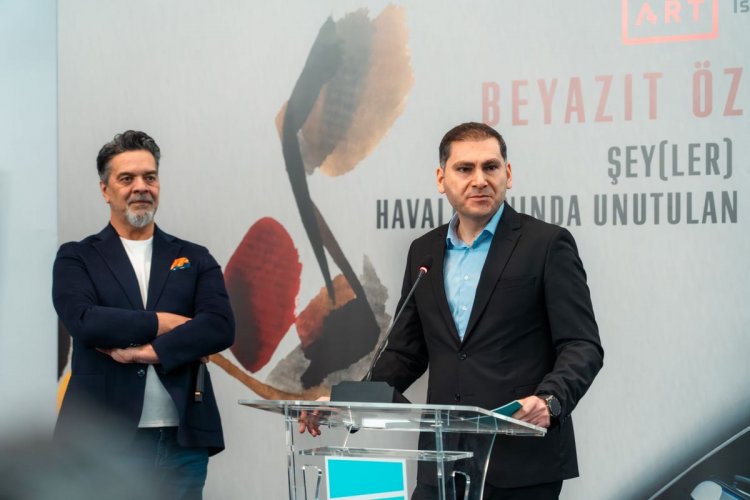SANATÇI BEYAZIT ÖZTÜRK’ÜN “ŞEYLER” SERGİSİ İGA İSTANBUL HAVALİMANI’NDA