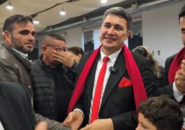 KEMER ESNAFI "DEĞİŞİM" DEDİ: YENİ BAŞKAN OKAY ÇELİK