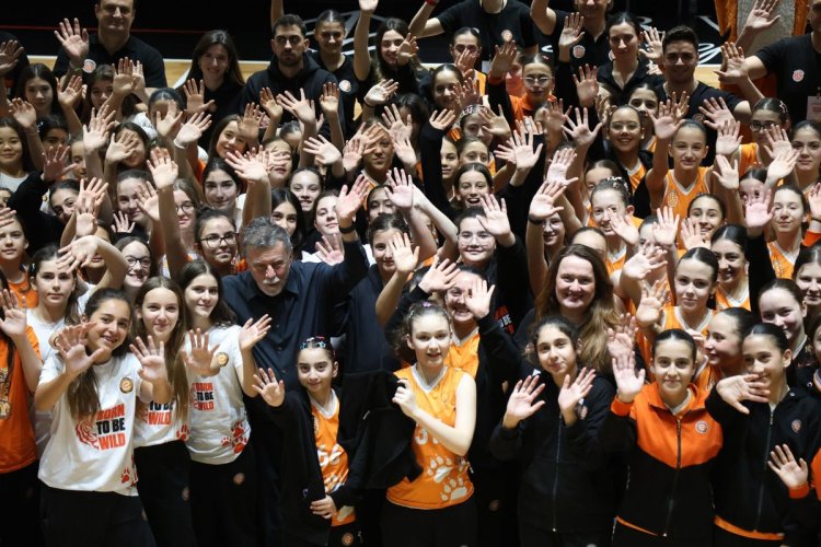 VOLEYBOLUN GELECEĞİ NİRVANA COSMOPOLİTAN HOTEL’DE KONUŞULDU