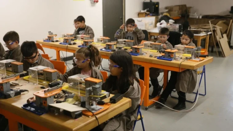 Kepez’de çocuklar bilimle büyüyor