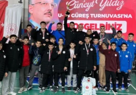 Korkutelili pehlivanlar 9 madalya ile döndü