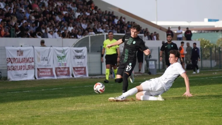 Manavgat Belediyespor ilk devreyi zirvede tamamladı