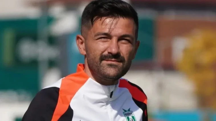 Manavgat Belediyespor, Mustafa Yüksel ile yollarını ayırdı