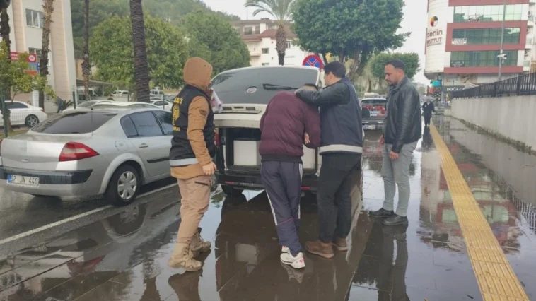 Manavgat’ta fuhuş operasyonu: 2 tutuklama