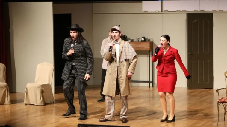 Medyum'a En İyi Komedi ödülü