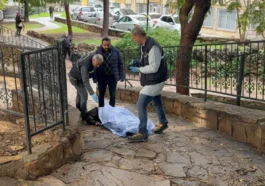 Parkta düşen yaşlı adam hayatını kaybetti