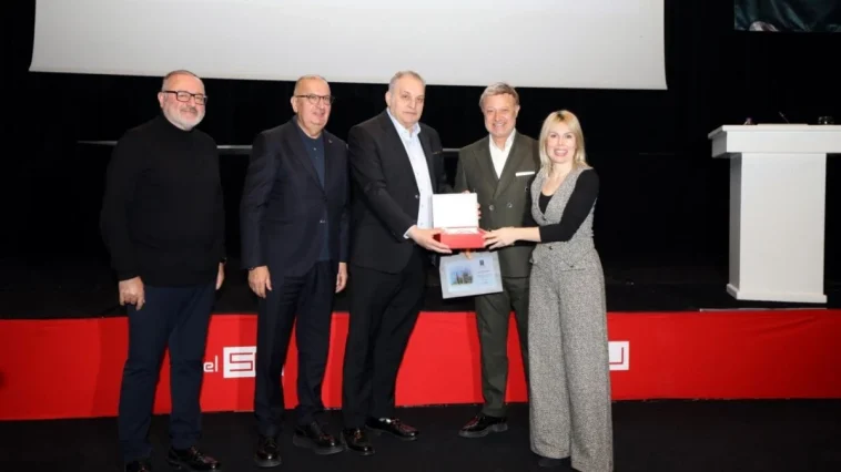 Rektör Özkan, Antalya Dayanışma Grubu ile bir araya geldi