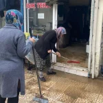 Serik'te esnaf sel yaralarını sarıyor