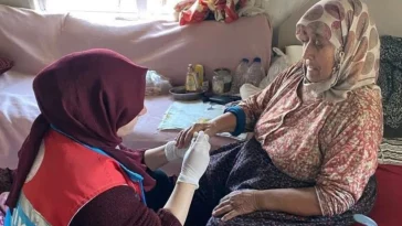 'Ulusal Vefa Programı' ile 128 bin eve hizmet