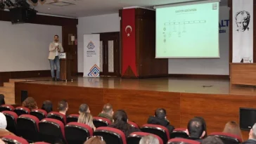 Yapay zeka Konyaaltı'nda anlatıldı