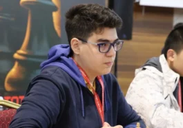 14 yaşındaki satranç ustası harikalar yaratıyor