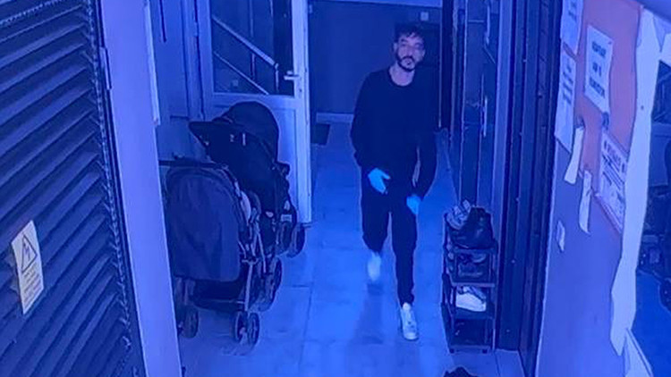 Gözü dönmüş koca kamerada: 7 aylık hamile eşine kurşun yağdırıp kaçtı