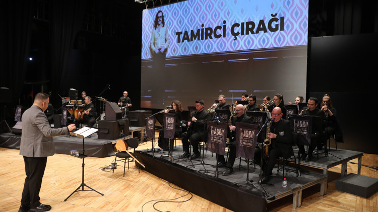 Büyükşehirden Türk müziğinin ustalarına saygı konseri