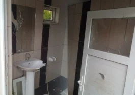 Alanya’da kamuya ait umumi tuvalet parçalandı