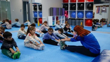 Geleceğin sporcu adayları Ova spor salonunda yetişiyor