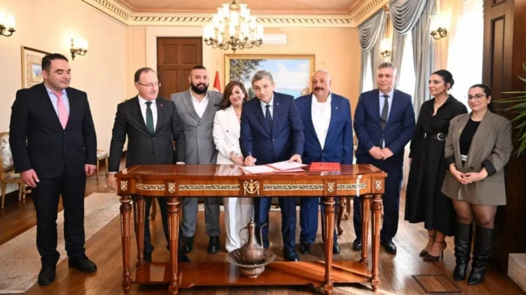 Hayırsever aile Döşemealtı'nda okul yaptırıyor