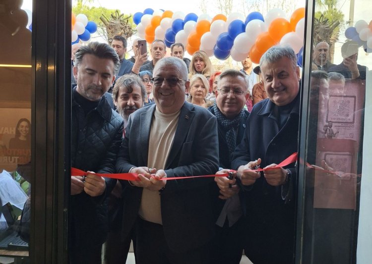 FLYGROUP SEYAHAT ACENTASI EDREMİT’TE HİZMETE GİRDİ