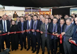 Kotan 'Trabzon Tanıtım Günleri'nin açılışına katıldı