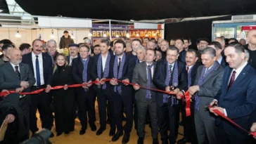 Kotan 'Trabzon Tanıtım Günleri'nin açılışına katıldı