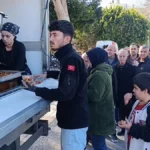 Manavgat’ta hayatını kaybeden motosikletli için lokma dağıtıldı