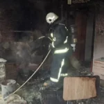 Sobadan alev alan evde hasar oluştu