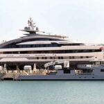 Lüks tekneler Antalya’da bakıma girdi