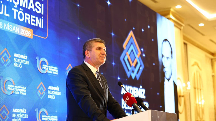 Başkan Ercengiz, Akdeniz Belediyeler Birliği Başkanı seçildi