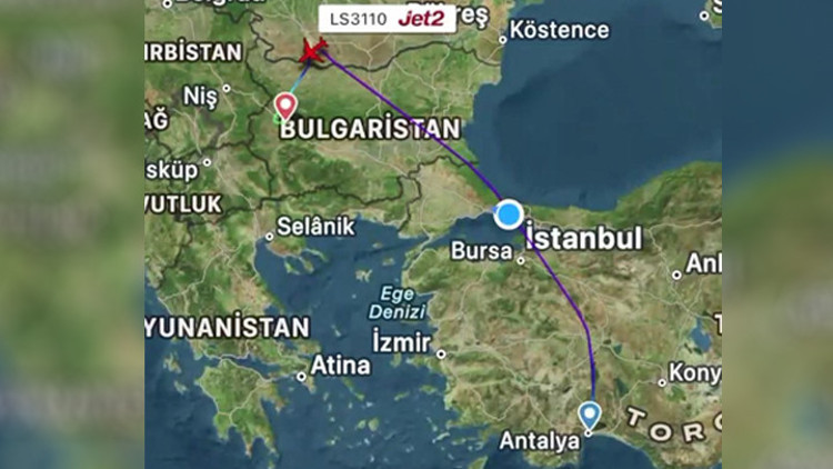 Yolcular sorun çıkardı Antalyadan kalkan uçak Bulgaristana acil iniş yaptı
