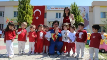 75. Yıl Kreş ve Çocuk Kulübü'nde 23 Nisan coşkusu