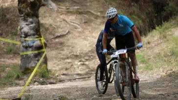 Alanya’da ÜNİLİG bisiklet şampiyonası sona erdi