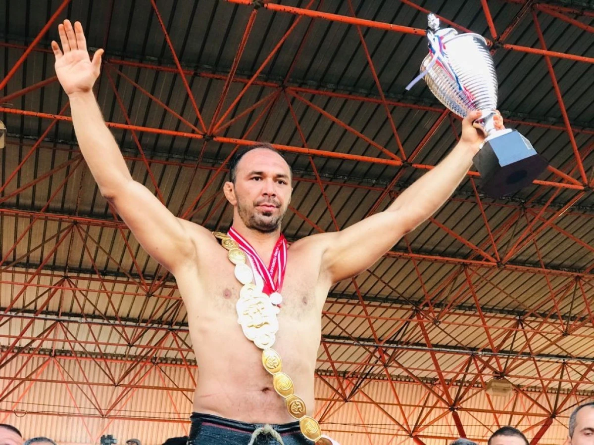 Ali Gürbüz, Kepez Belediyesi güreş kadrosunda