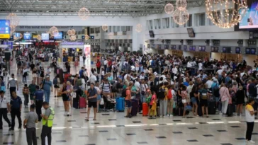 Antalya Havalimanı kasımda 1,7 milyon yolcu ağırladı