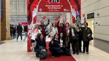 Antalya Havalimanı’nda 23 Nisan şenliği