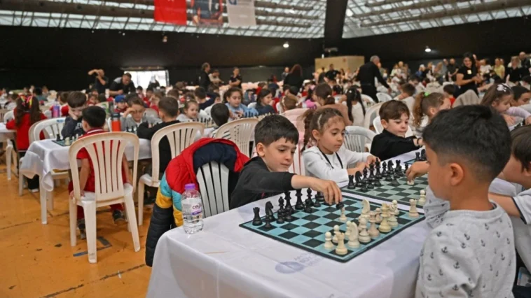 Antalya’da bayram kutlamaları başladı