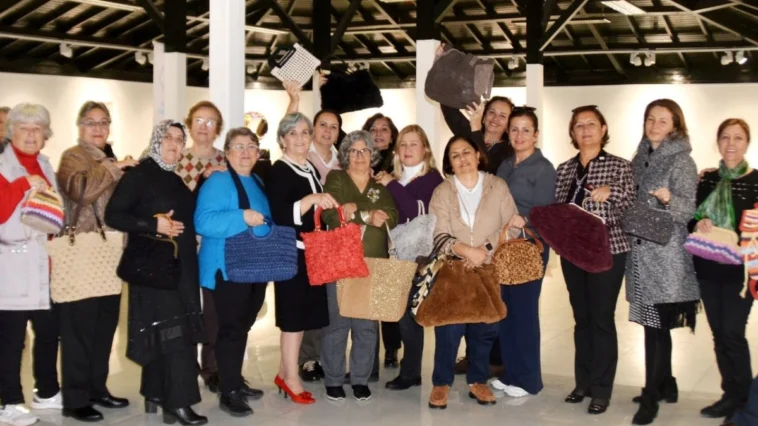 Antalyalı kadınlardan “Çantaların Dansı” sergisi