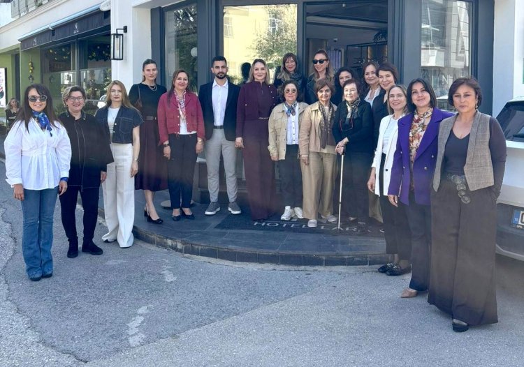 TURİZMCİLER İÇİN SAĞLIK SÖYLEŞİLERİ'NDE BULUŞTULAR