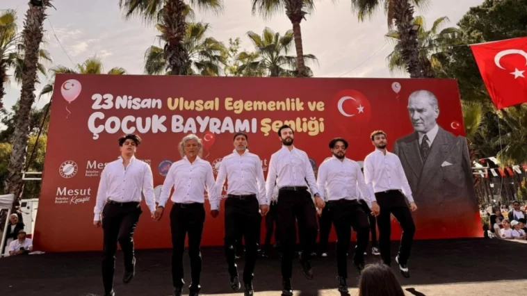 Kepez'de 23 Nisan Şenlikleri büyük coşkuyla gerçekleştirildi